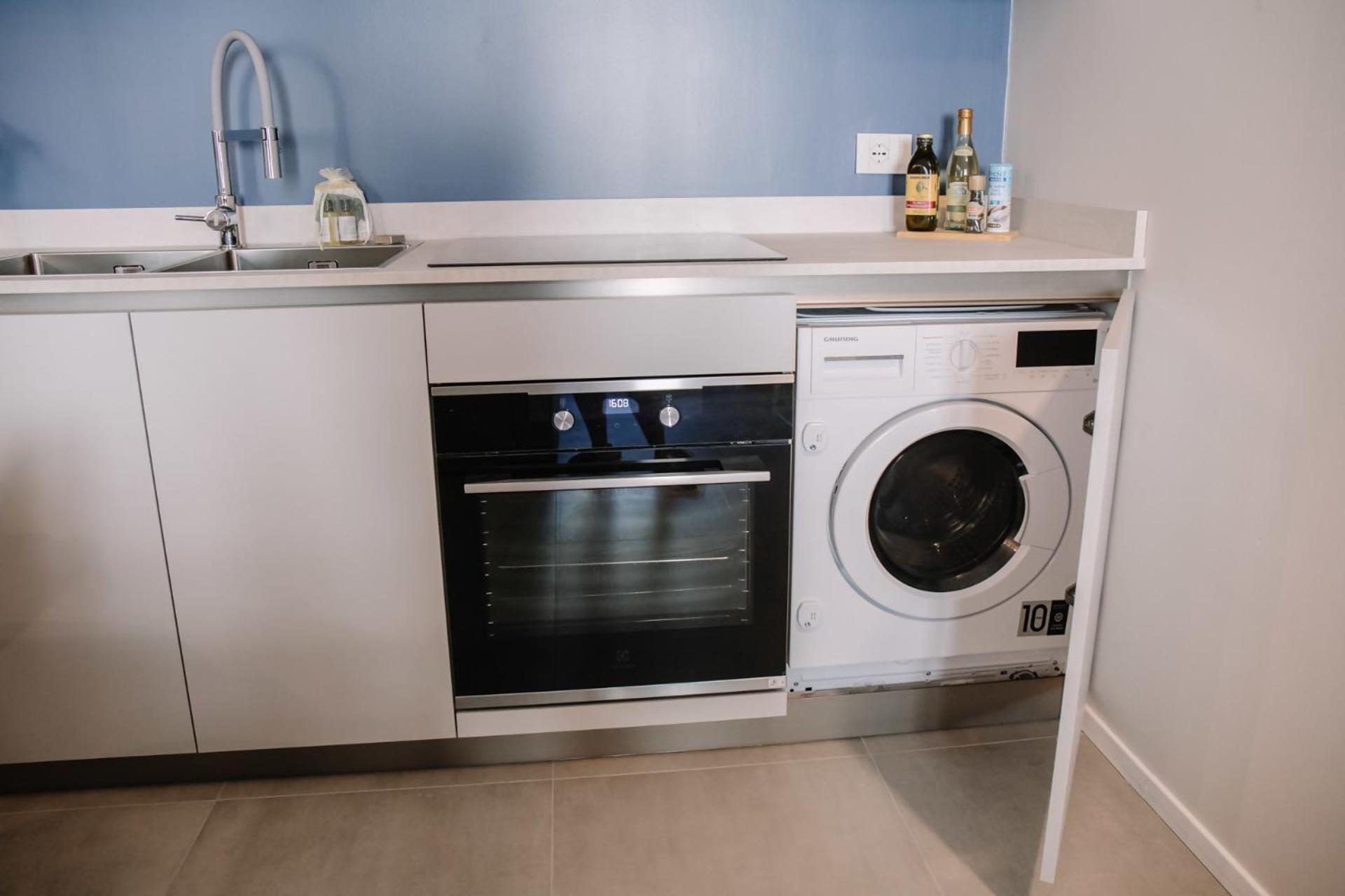 Elegant Beige Apartment - 5 Minutes From The Lake Como Eksteriør bilde